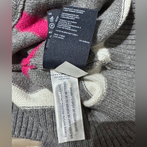 ✨ Cozy Tommy Hilfiger Women’s Sweater - Never Worn ✨ - Picture 12 of 15